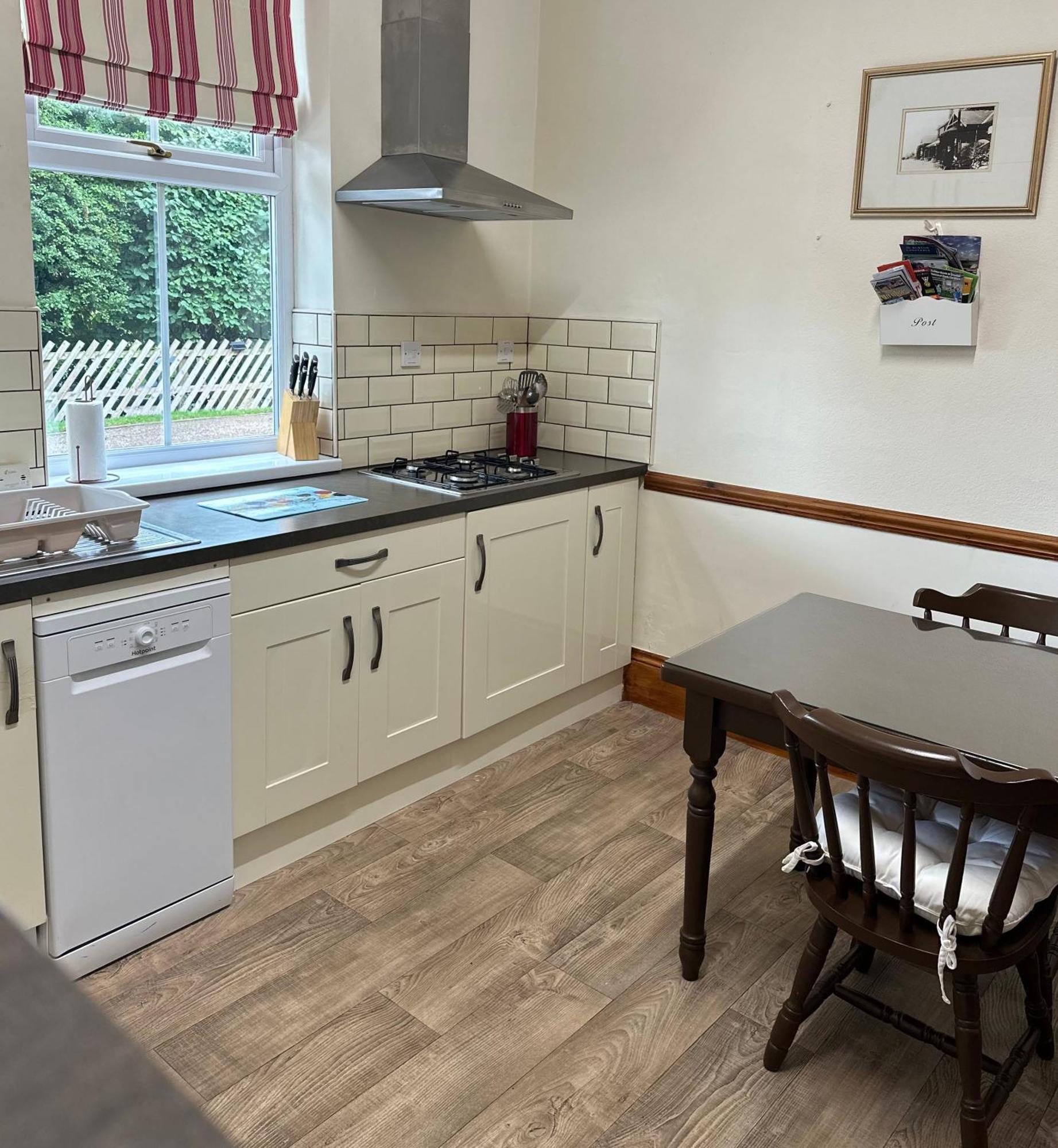 Station House Holiday Cottages, Exclusively For Grown Ups, Thornton Dale Pickering Exterior foto